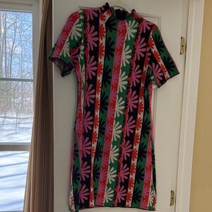 Anthropologie Nina short sleeve dress. Size M, zip up back. 35” length, 18” wide